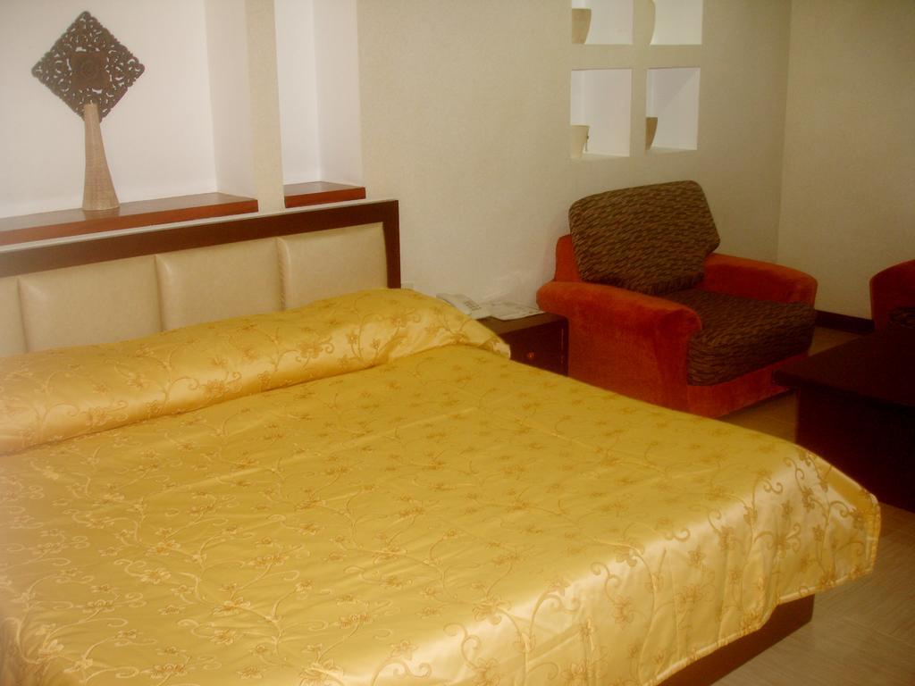 Roxas Midtown Hotel Quarto foto